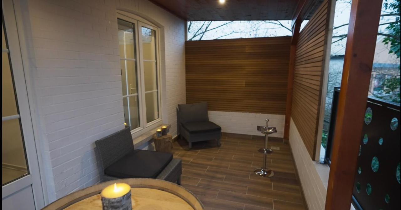 Les Suites M Wanze エクステリア 写真