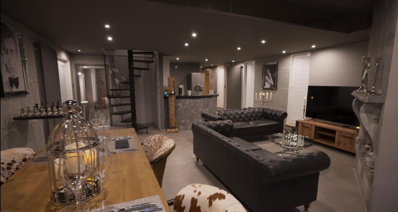 Les Suites M Wanze エクステリア 写真